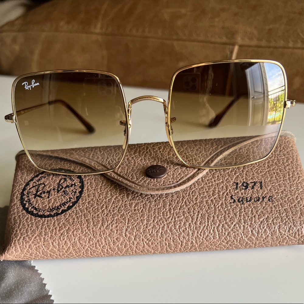 RayBan 1971 Square Classic